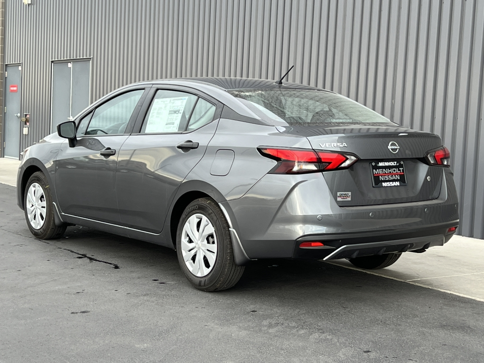 2025 Nissan Versa S 8