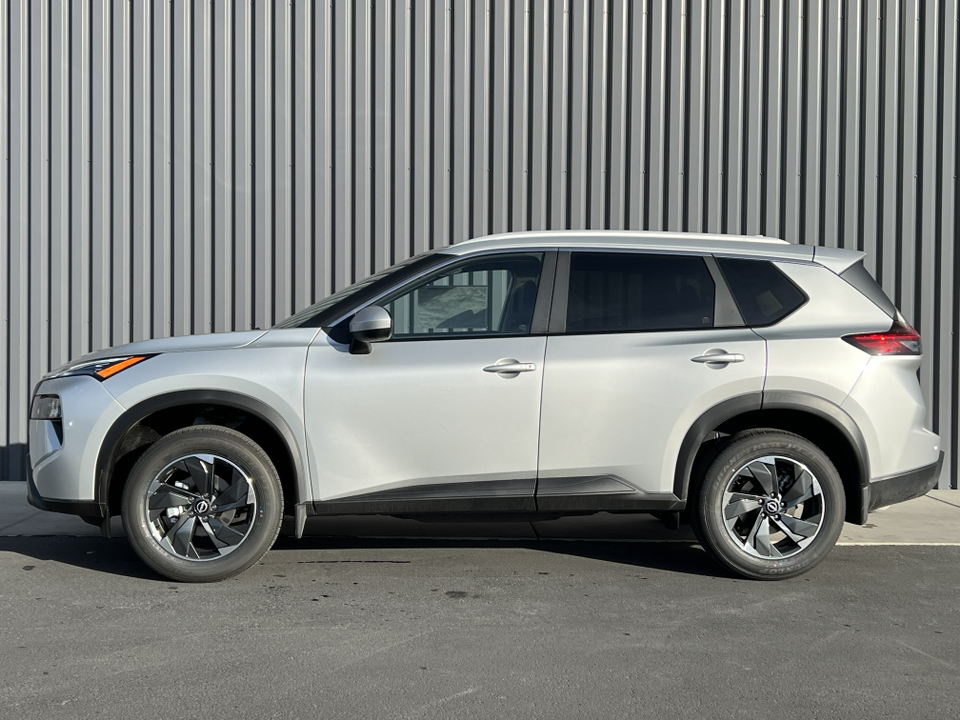 2025 Nissan Rogue SV Premium 42