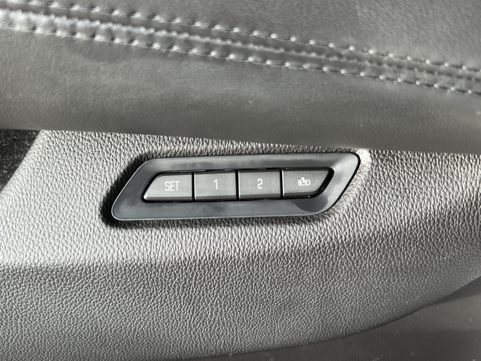 2017 Cadillac Escalade Platinum-4X4 21