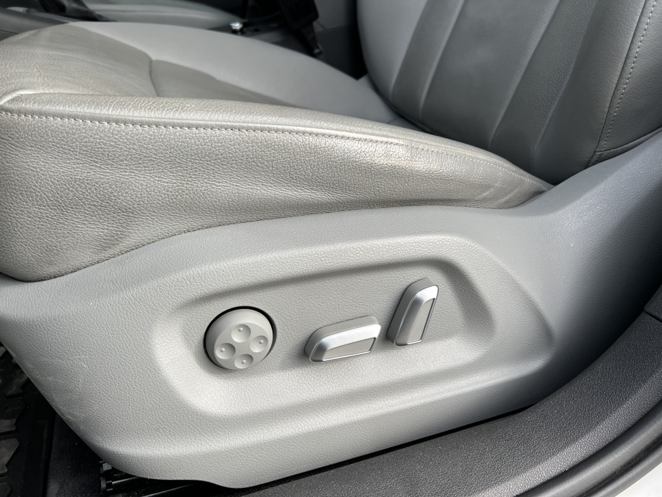 2017 Audi Q3 Premium Plus-AWD 11