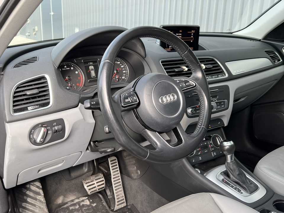 2017 Audi Q3 Premium Plus-AWD 18