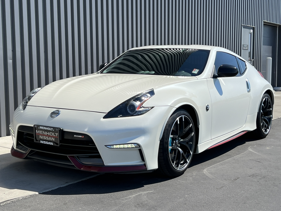 2017 Nissan 370Z NISMO  39