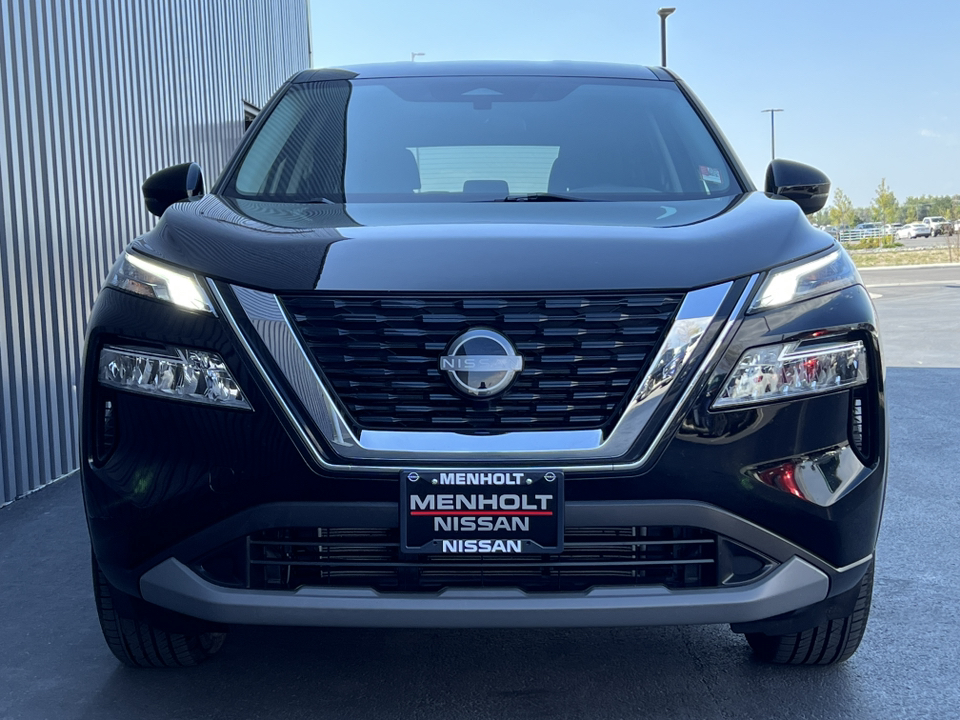 2022 Nissan Rogue SV 38