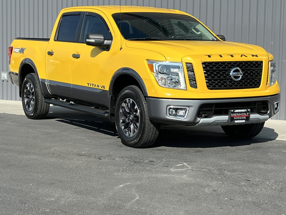 2018 Nissan Titan PRO-4X 1