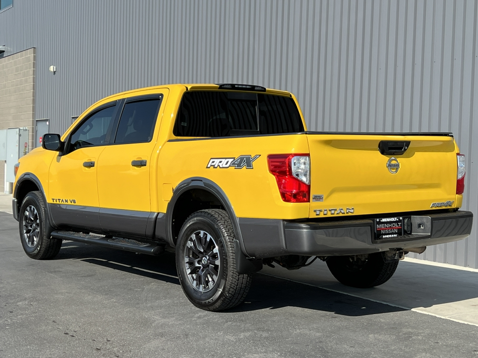 2018 Nissan Titan PRO-4X 12