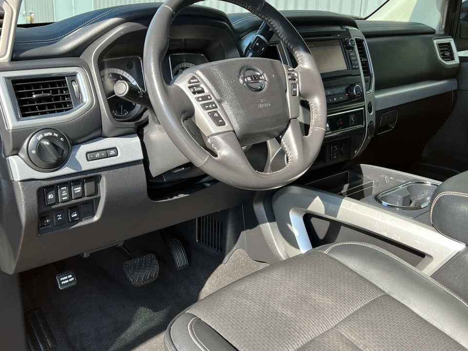 2018 Nissan Titan PRO-4X 20