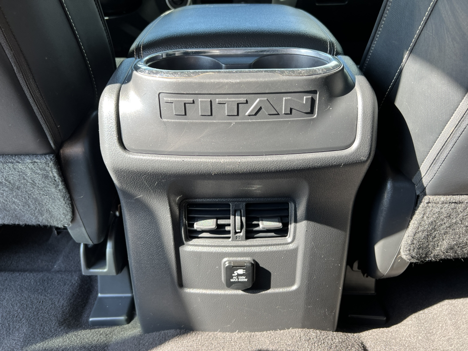 2018 Nissan Titan PRO-4X 37