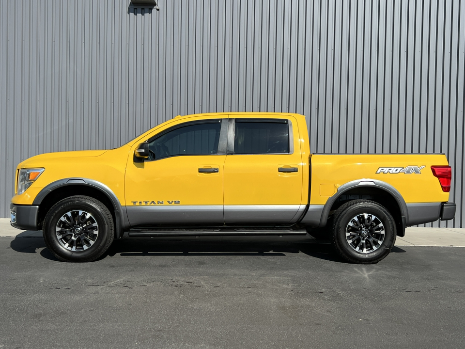 2018 Nissan Titan PRO-4X 47