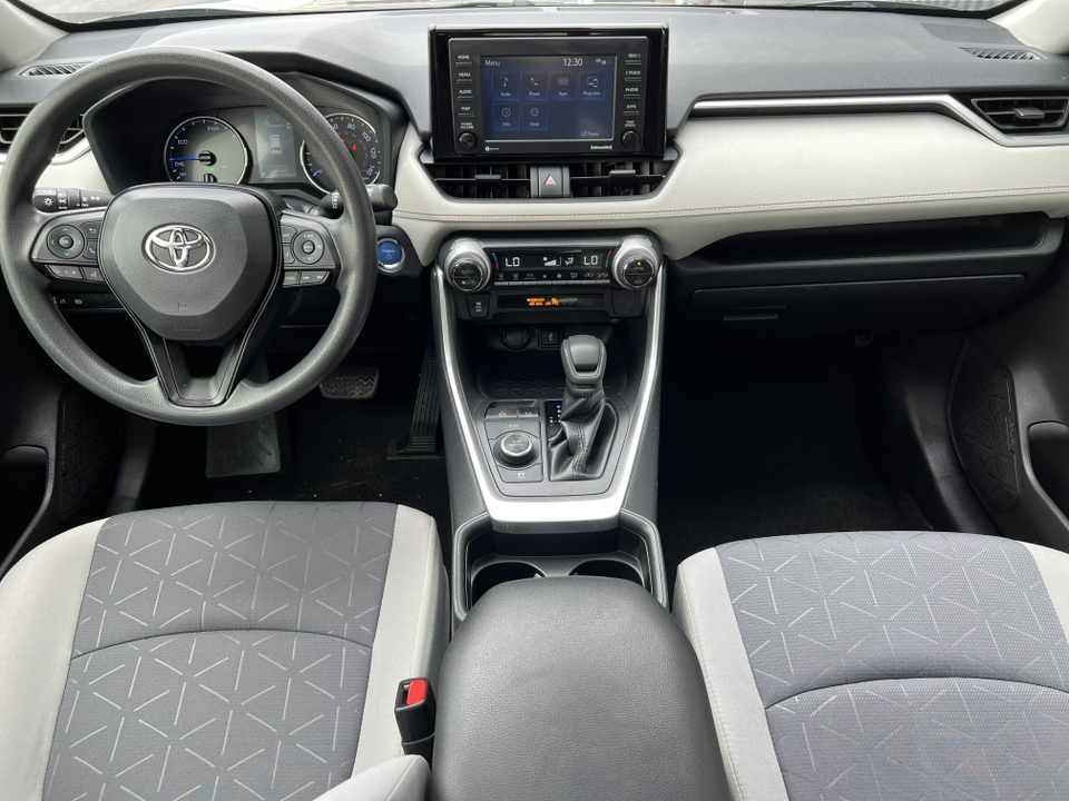 2021 Toyota RAV4 Hybrid XLE 3