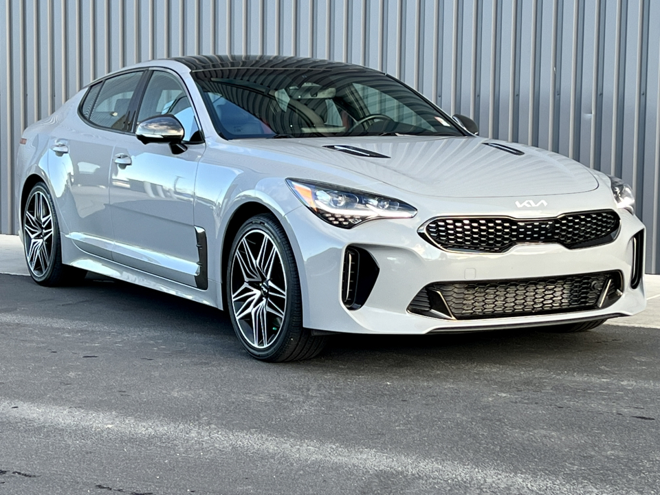 2022 Kia Stinger GT2 1