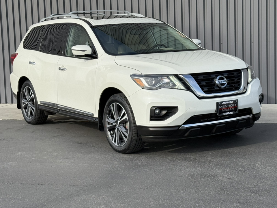 2020 Nissan Pathfinder Platinum 1