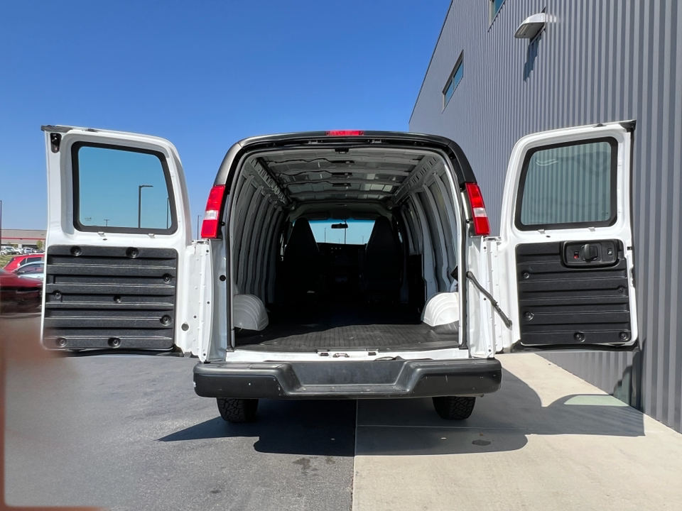 2021 Chevrolet Express Work Van 5