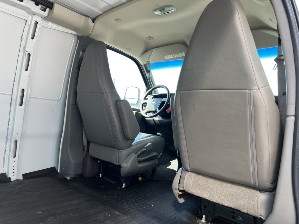 2021 Chevrolet Express Work Van 35