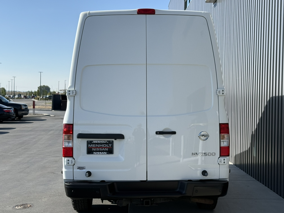 2021 Nissan NV2500HD SV High Roof  30