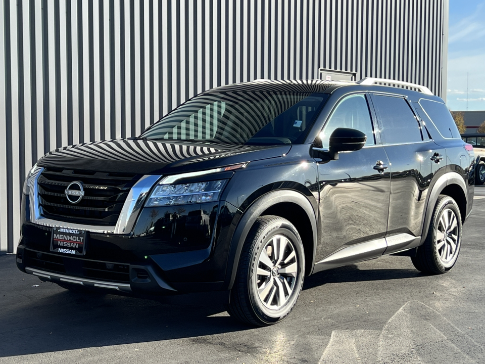 2023 Nissan Pathfinder SL 47