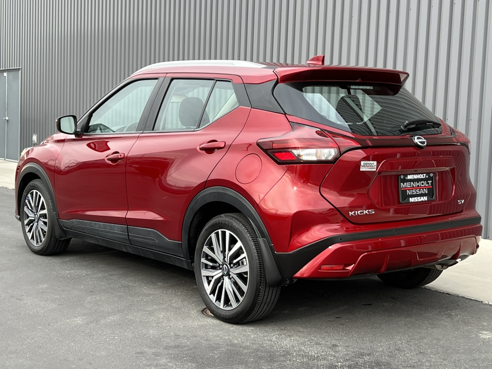 2023 Nissan Kicks SV 9