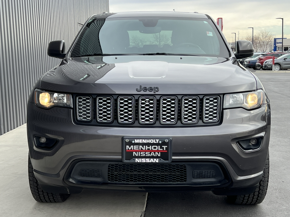 2020 Jeep Grand Cherokee Altitude 39