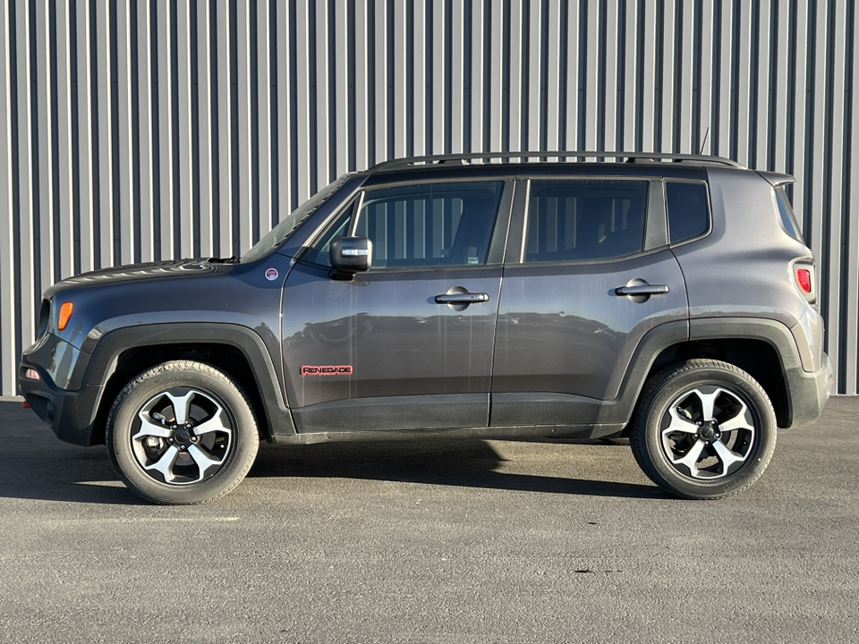 2021 Jeep Renegade Trailhawk 42