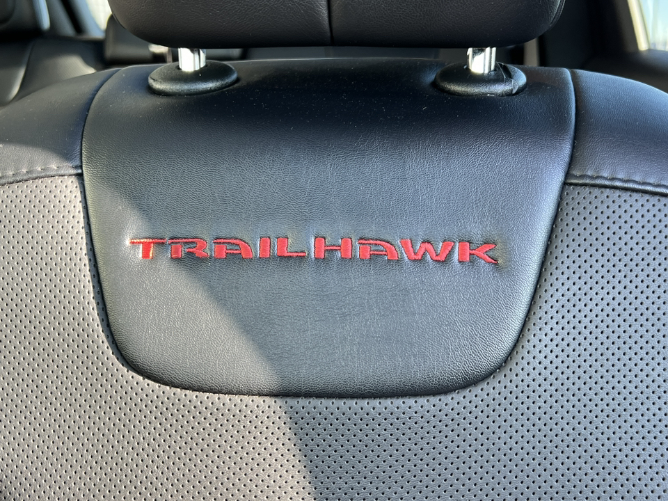 2022 Jeep Cherokee Trailhawk 16