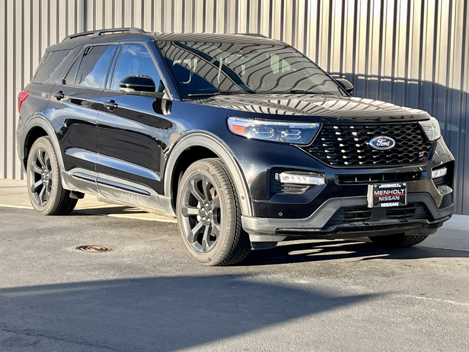 2021 Ford Explorer ST 1