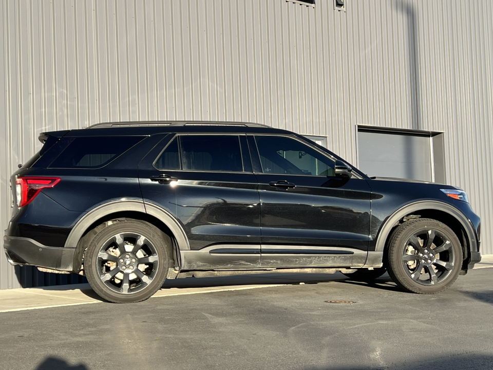 2021 Ford Explorer ST 60