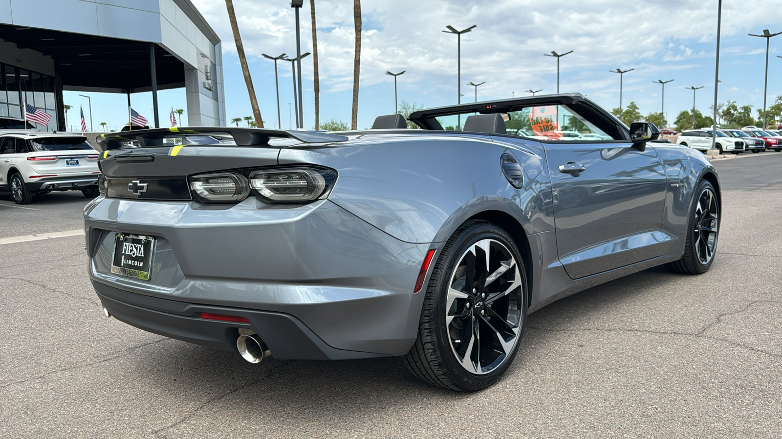 2021 Chevrolet Camaro 2LT 23