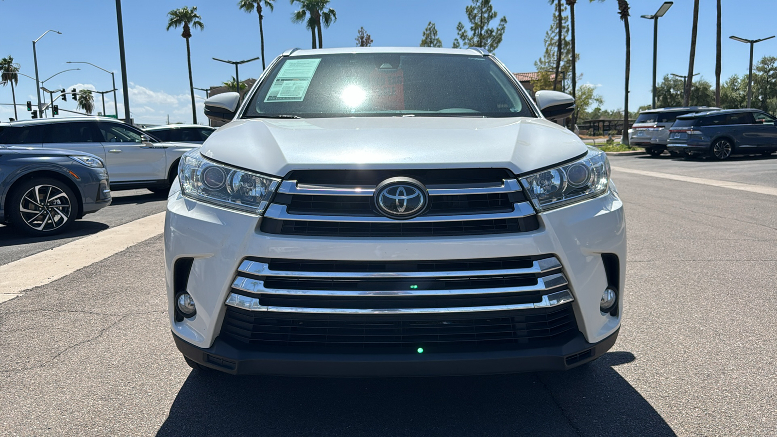 2017 Toyota Highlander Limited 3