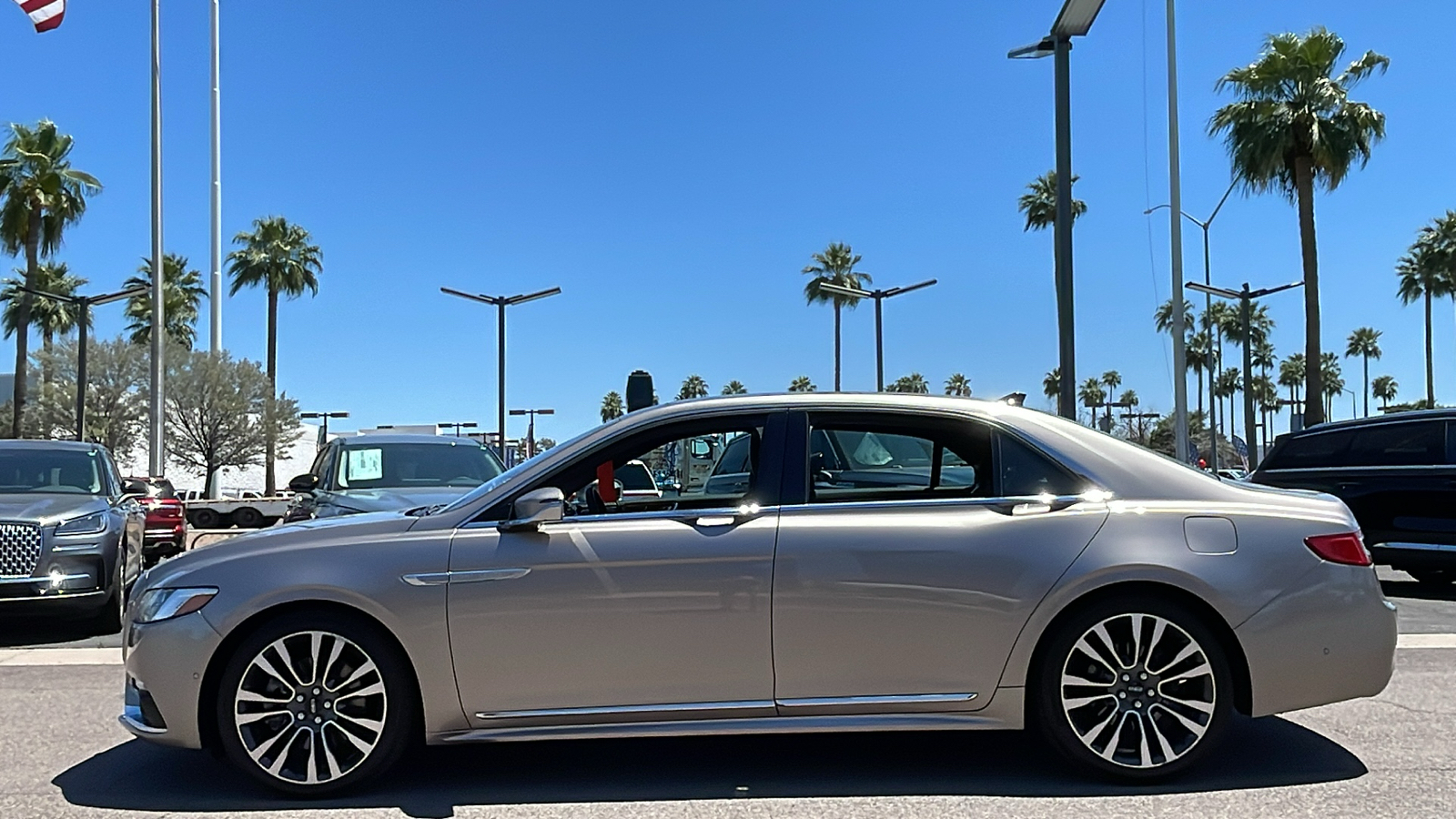 2018 Lincoln Continental Reserve 4