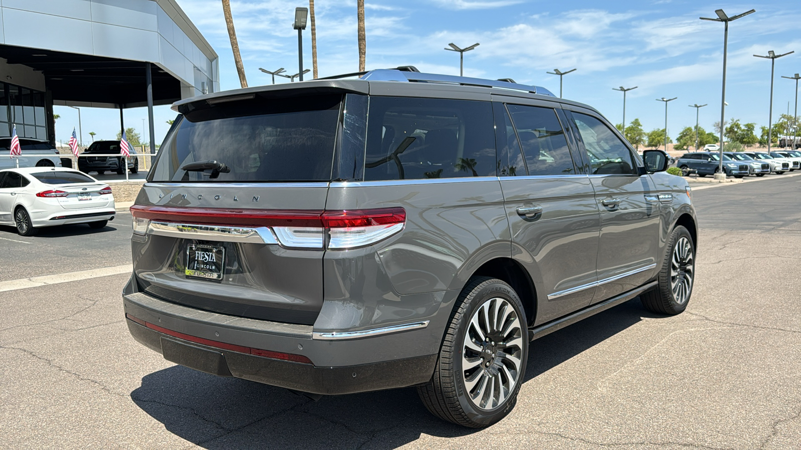 2024 Lincoln Navigator Black Label 29