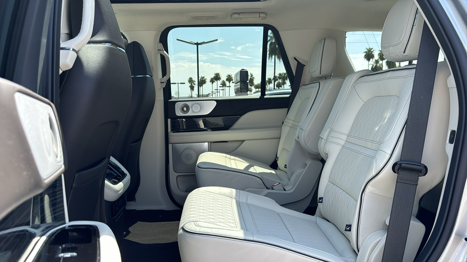 2024 Lincoln Navigator Black Label 20