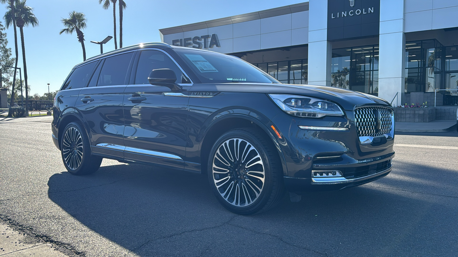 2023 Lincoln Aviator Black Label 1