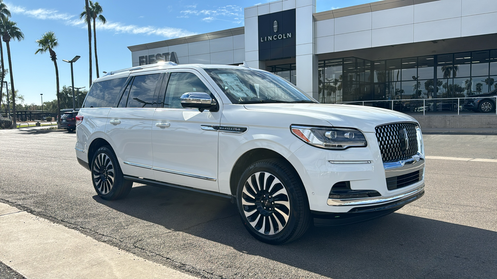 2024 Lincoln Navigator Black Label 1