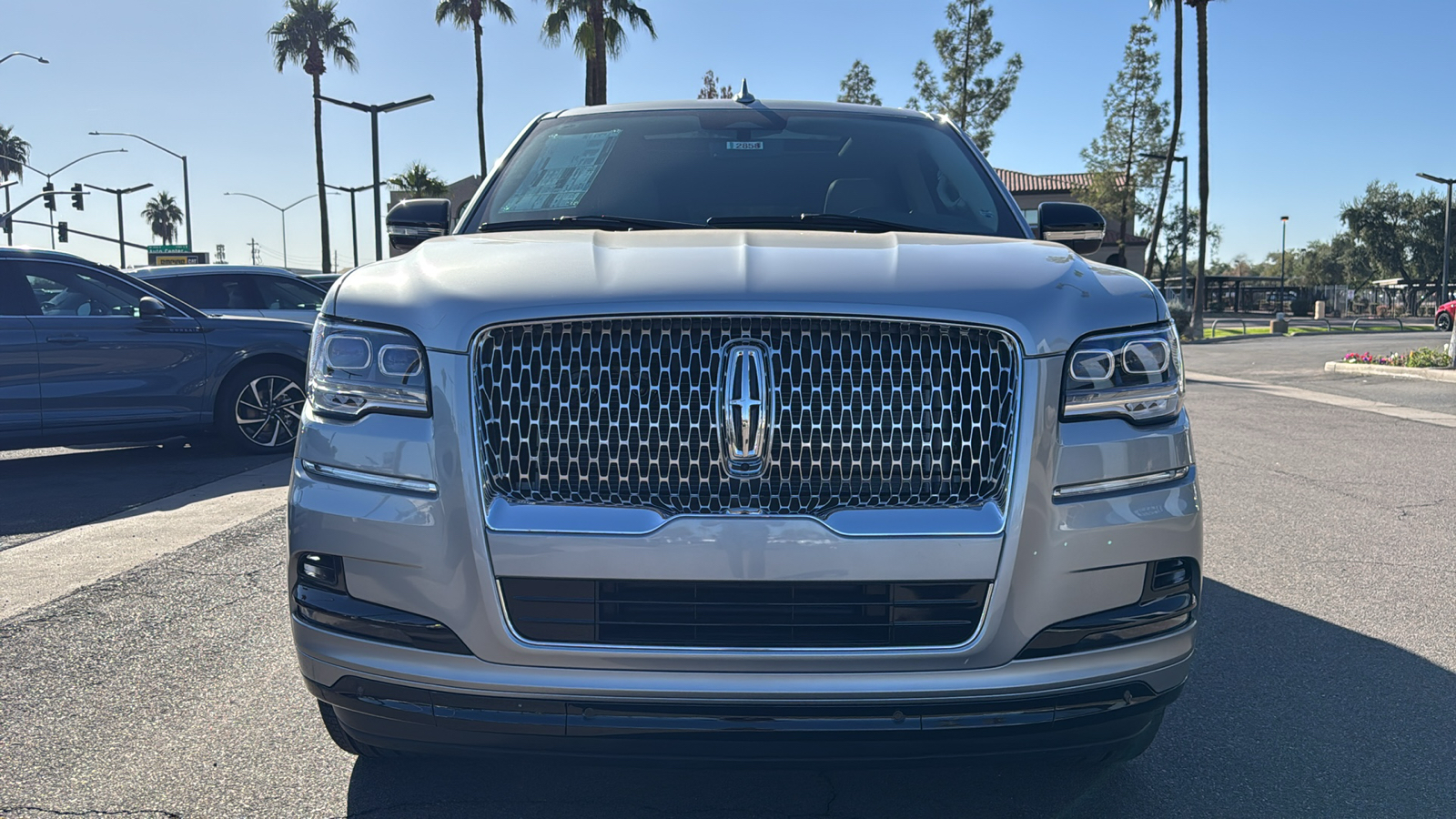 2024 Lincoln Navigator Premiere 3