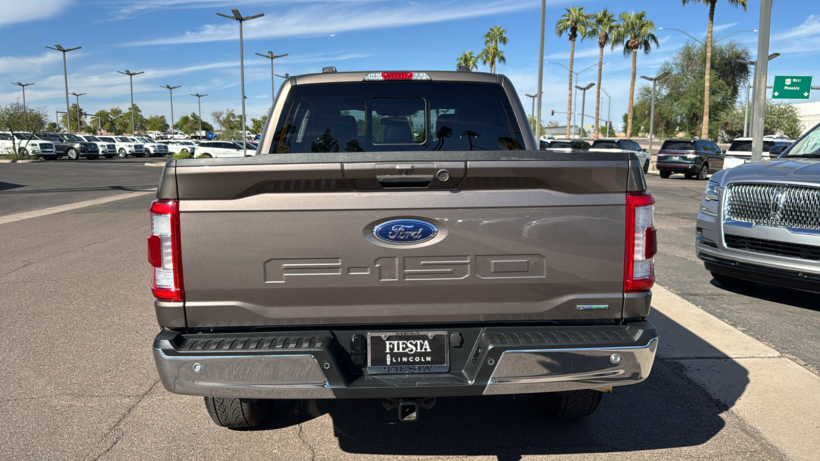 2023 Ford F-150 Lariat 25