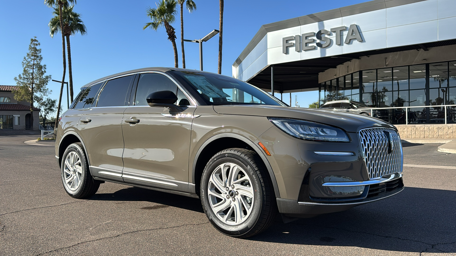 2025 Lincoln Corsair Premiere 2