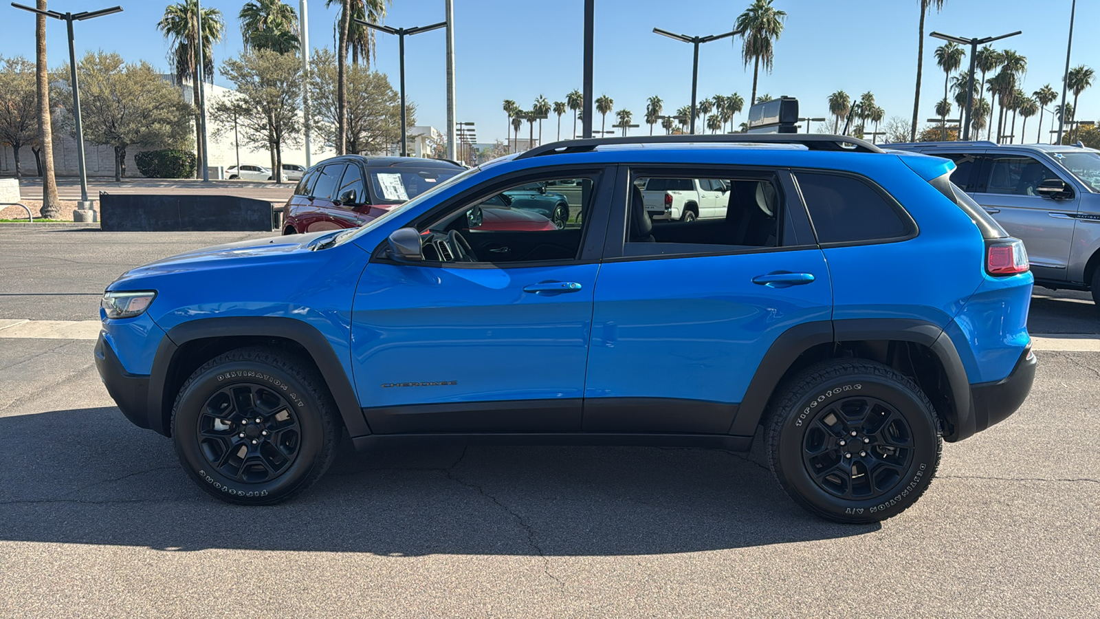 2020 Jeep Cherokee Trailhawk 3