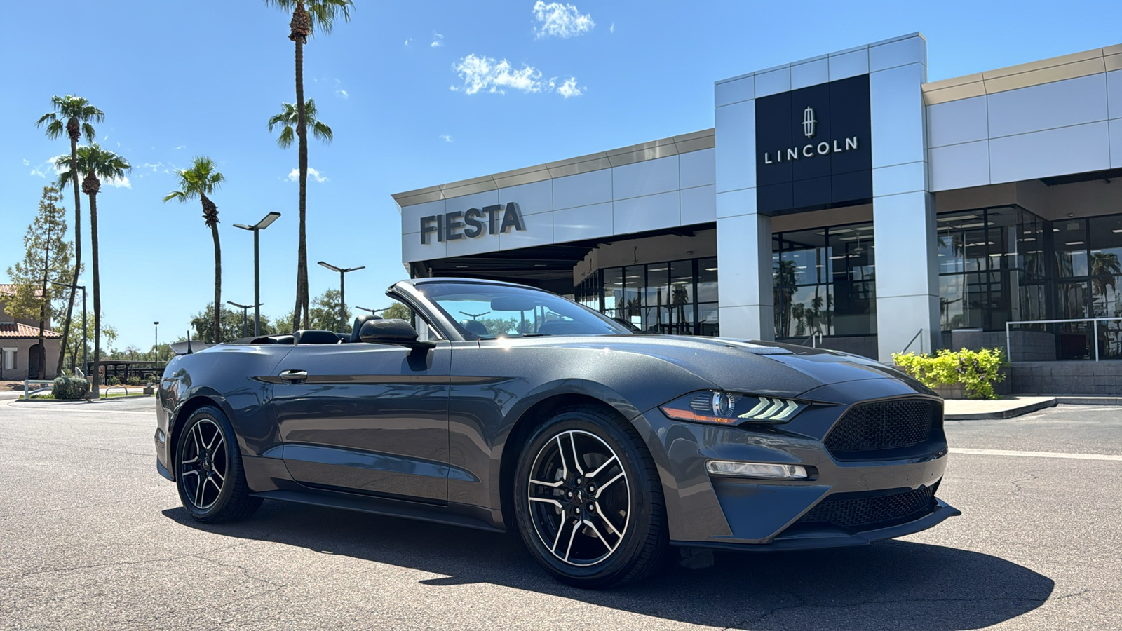 2019 Ford Mustang EcoBoost Premium 2