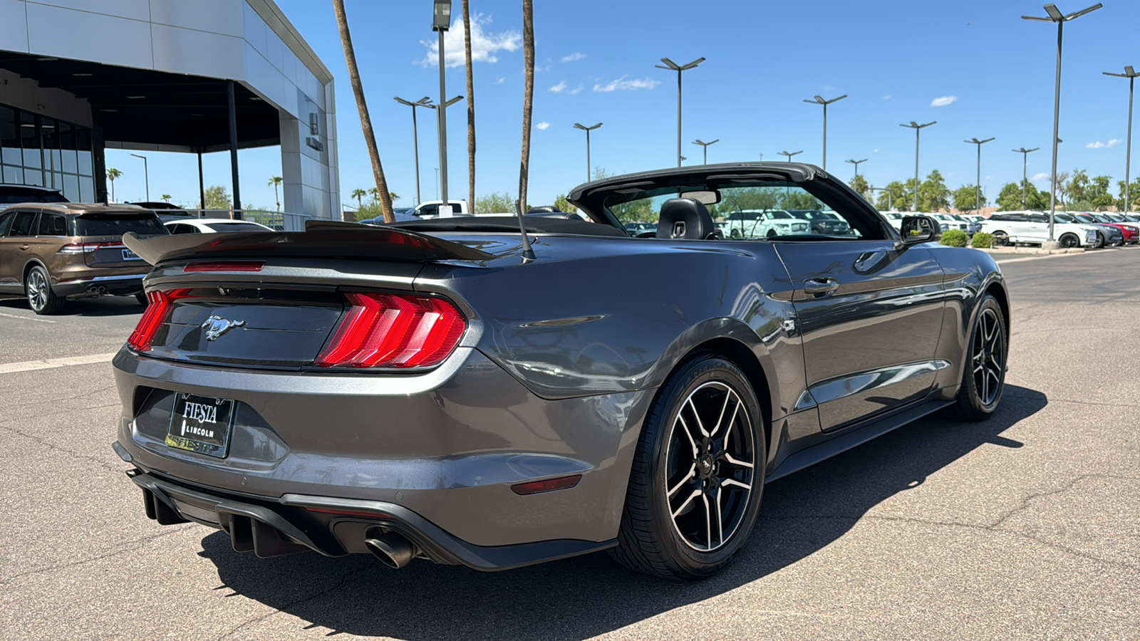 2019 Ford Mustang EcoBoost Premium 24