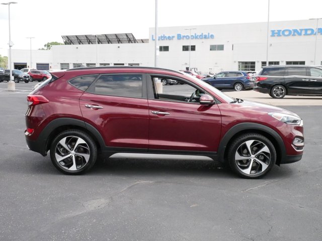 2017 Hyundai Tucson Limited 8