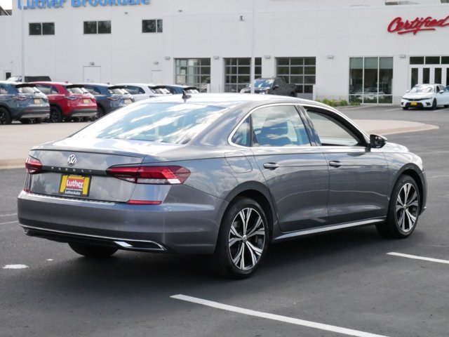 2021 Volkswagen Passat 2.0T SE 7