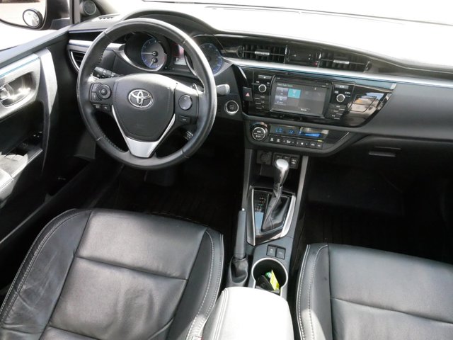 2014 Toyota Corolla S Plus 9