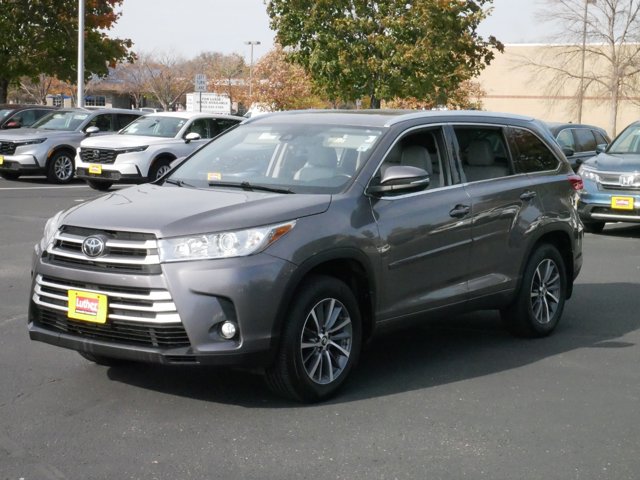 2018 Toyota Highlander XLE 3