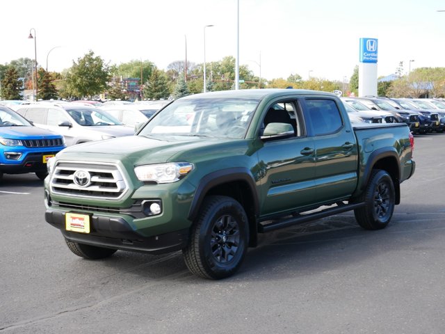 2021 Toyota Tacoma 4WD SR5 3