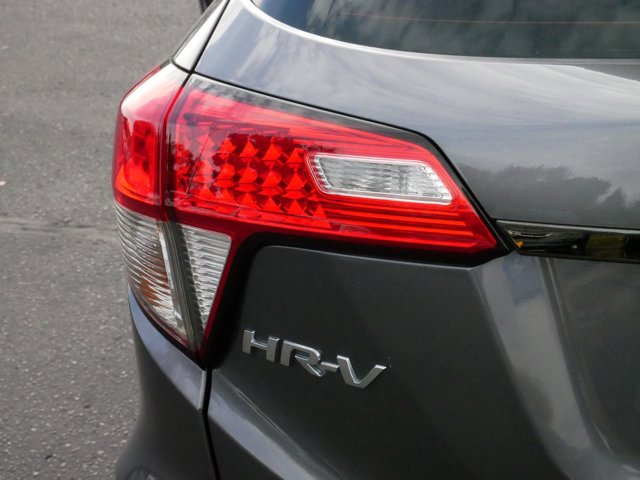 2019 Honda HR-V Sport 17