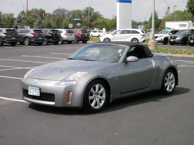 2004 Nissan 350Z Touring 3