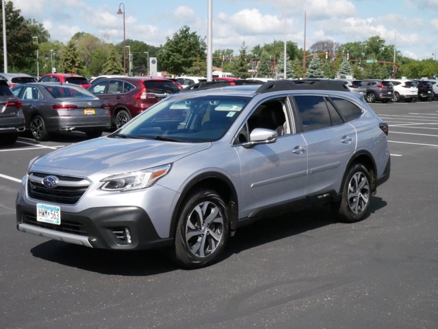 2022 Subaru Outback Limited 3