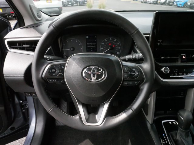 2024 Toyota Corolla Cross LE 25