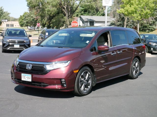 2021 Honda Odyssey Elite 3