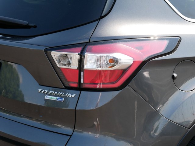 2018 Ford Escape Titanium 17