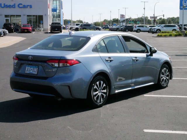 2022 Toyota Corolla Hybrid LE 7